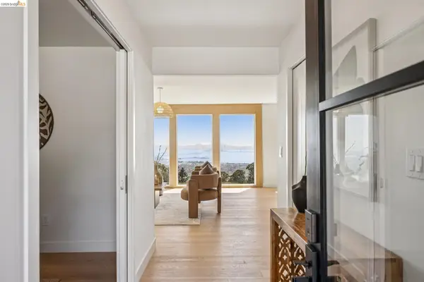 1328 Summit Rd, Berkeley, CA 94708