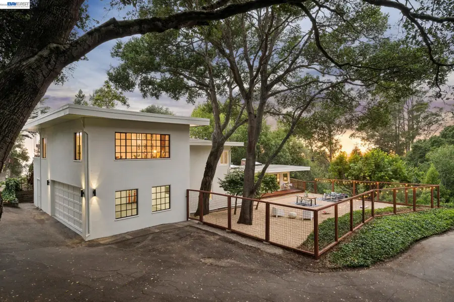 1055 Sterling Avenue, Berkeley, CA 94708 - #3