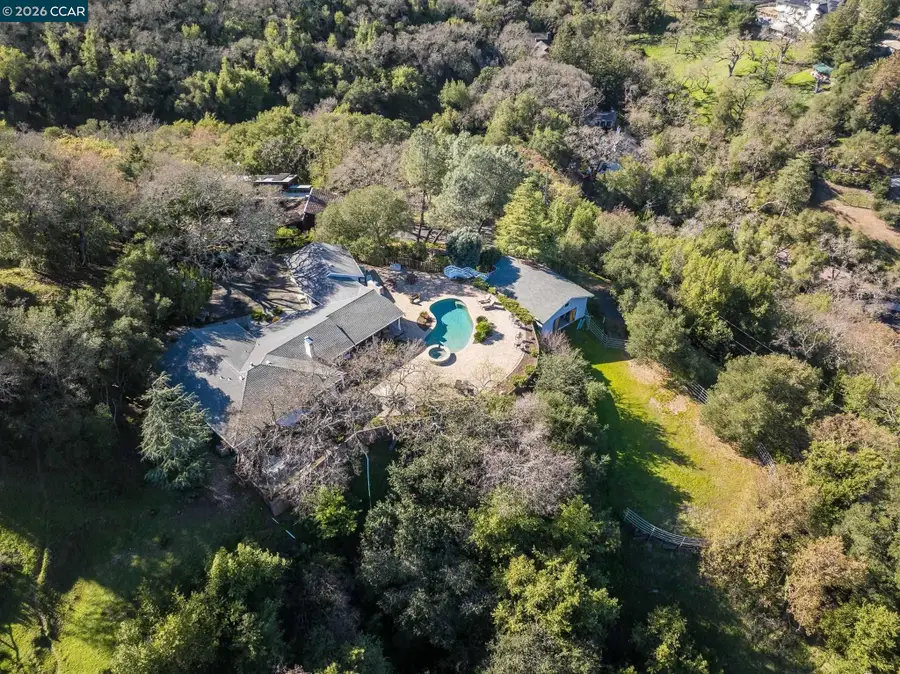 300 Oak View Ter, Danville, CA 94526 - #2