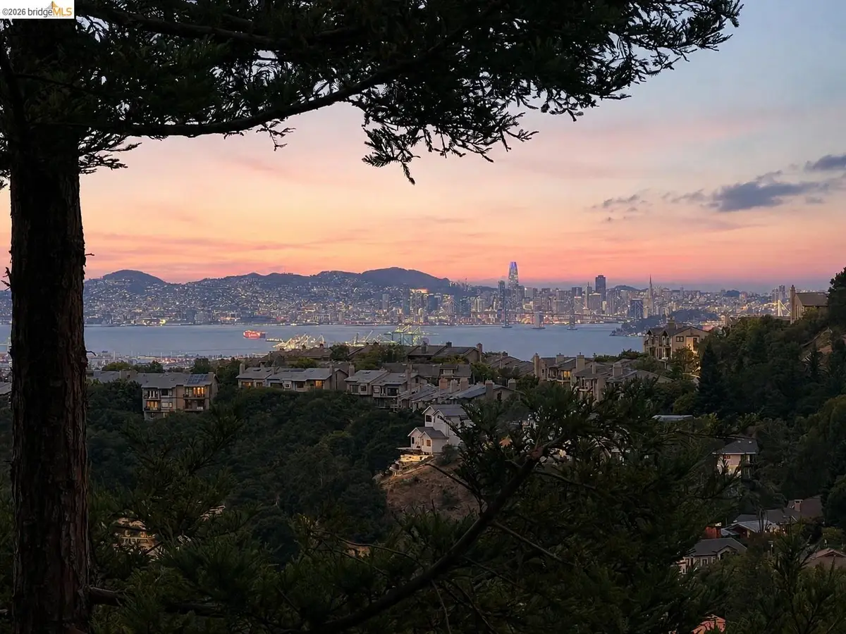 35 Bay Forest Ct, Oakland, CA 94611 - #1