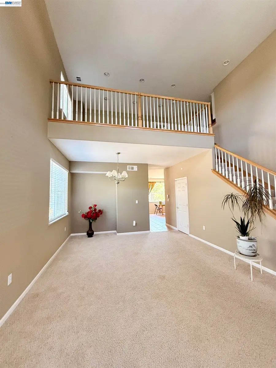 852 Meadow View Dr, Richmond, CA 94806 - #3