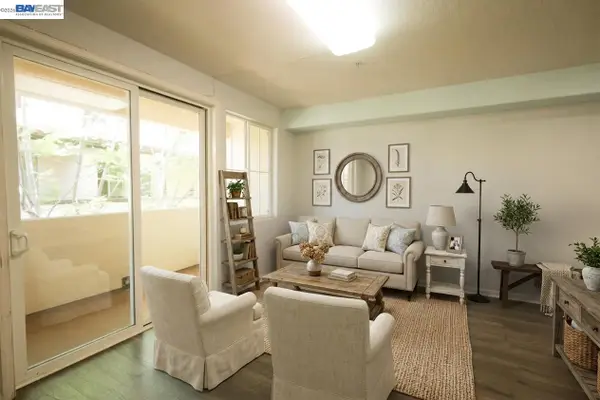 45 Parc Pl, Milpitas, CA 95035