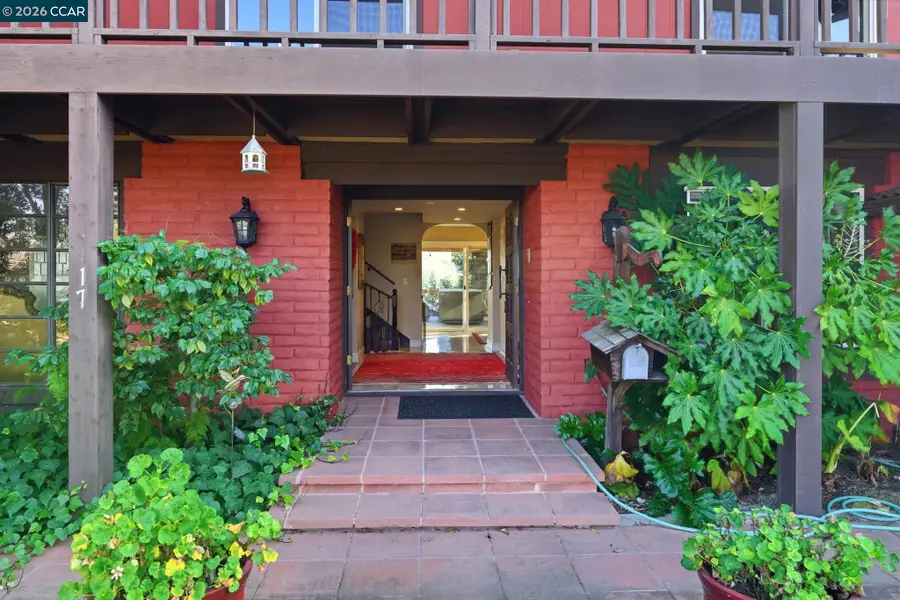 Address Withheld By Seller, Moraga, CA 94556 - #3