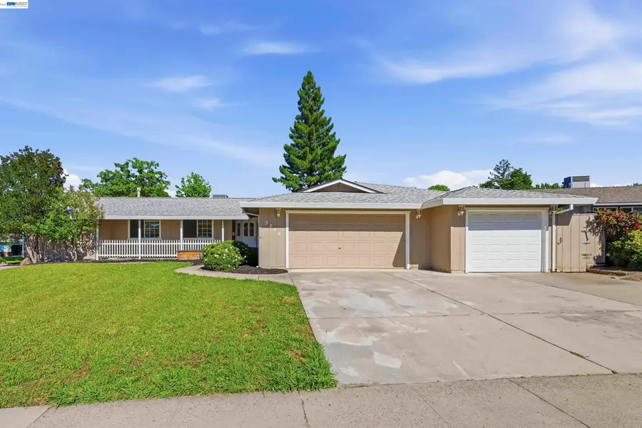 5744 Sperry Dr, Citrus Heights, CA 95621 - #3