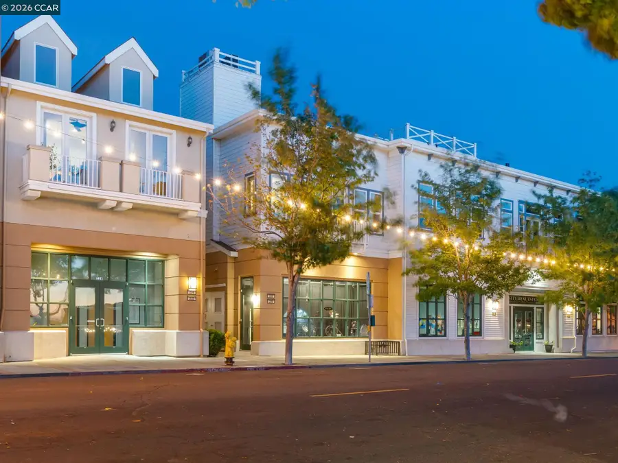 228 1st St, Benicia, CA 94510 - #2