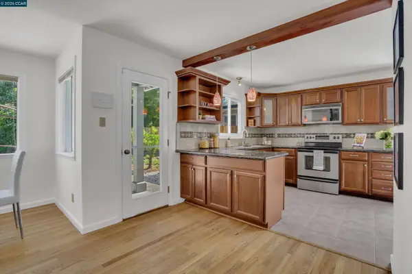 144 Roslyn Dr, Concord, CA 94518