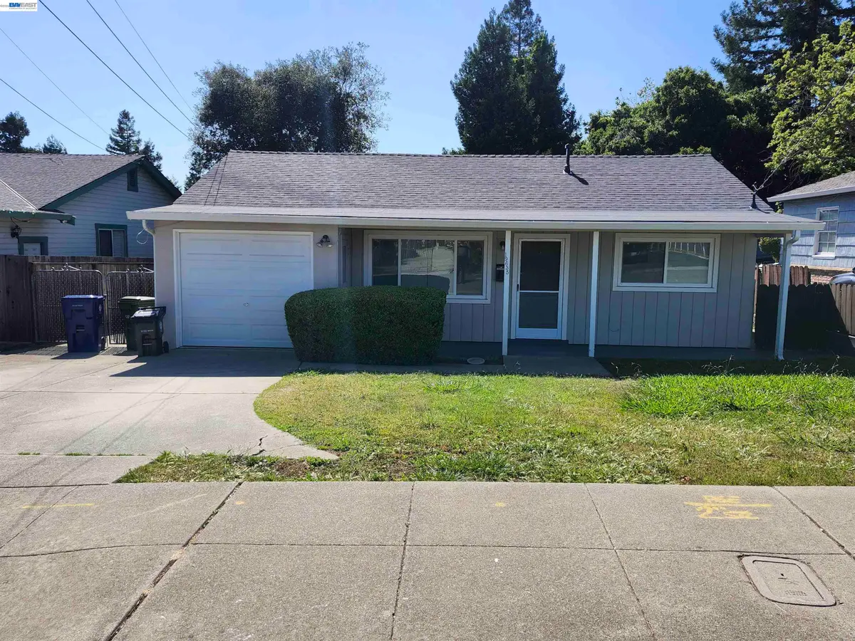 19635 Forest Ave, Castro Valley, CA 94546 - #1