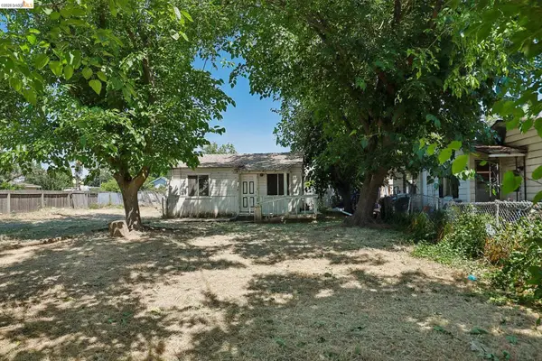 4130 Dayton St, Sacramento, CA 95838