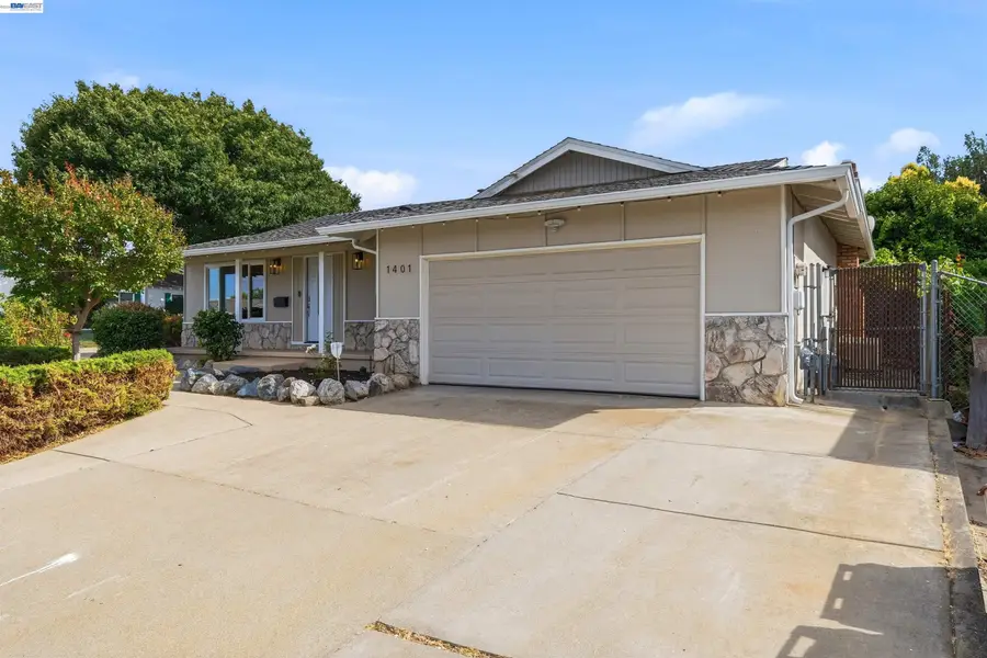 1401 Monterey Dr, Antioch, CA 94509 - #2