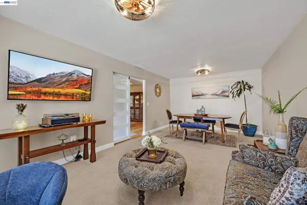 34515 Bentley Ct, Fremont, CA 94555