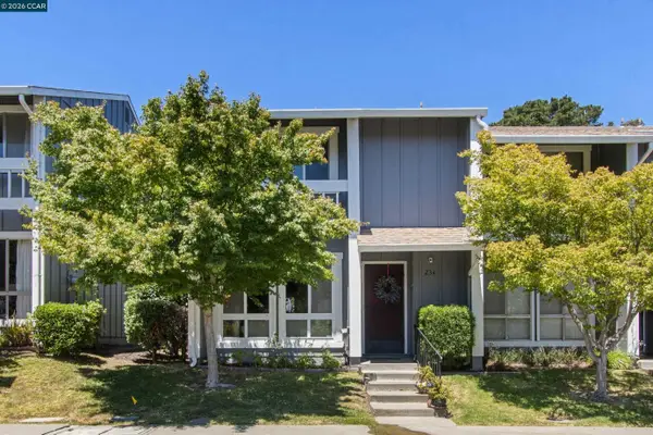 234 Park Ln, Richmond, CA 94803
