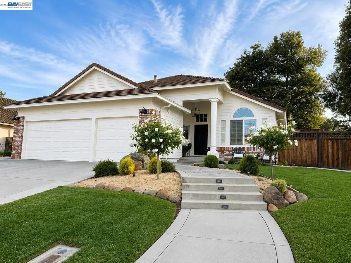 425 Beverly St, Livermore, CA 94550 - #1