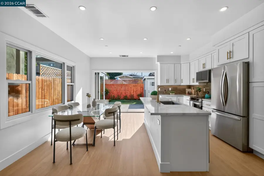 906 Adams, Albany, CA 94706 - #2