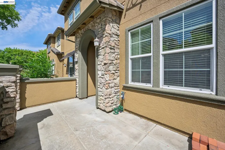 3118 Fioli Way, San Ramon, CA 94582 - #3
