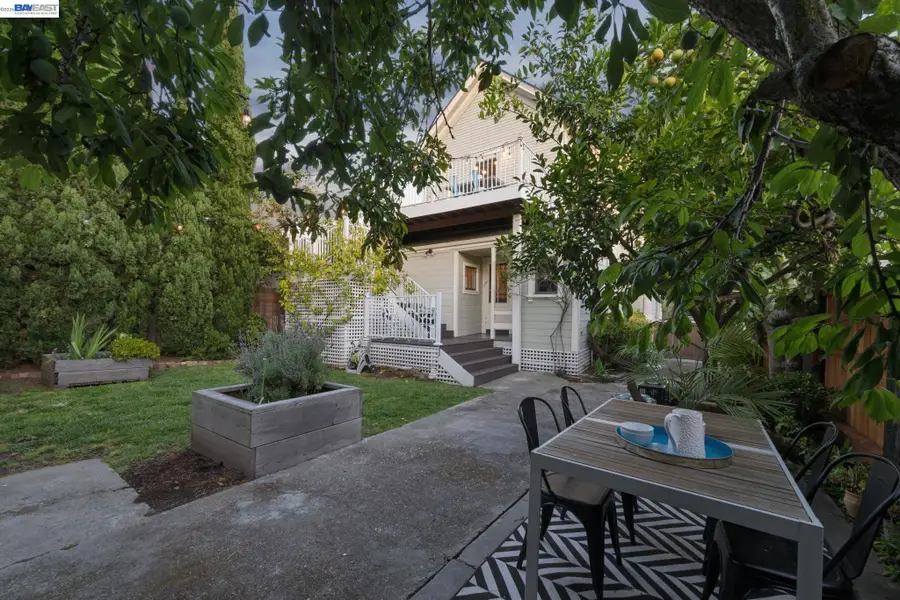 758 Alcatraz Avenue, Oakland, CA 94609 - #3
