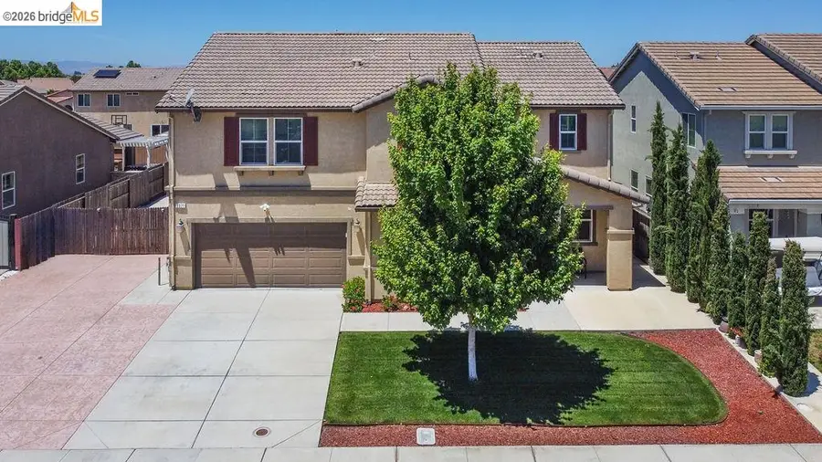 2371 Cornwall Ave, Manteca, CA 95337 - #2