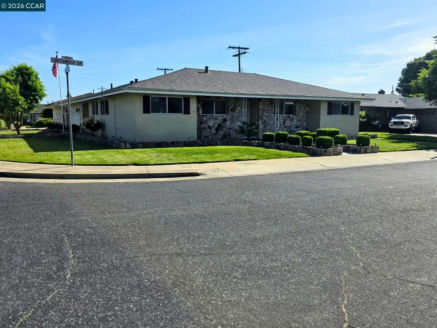 750 Greenwood Dr, Lodi, CA 95240 - #2
