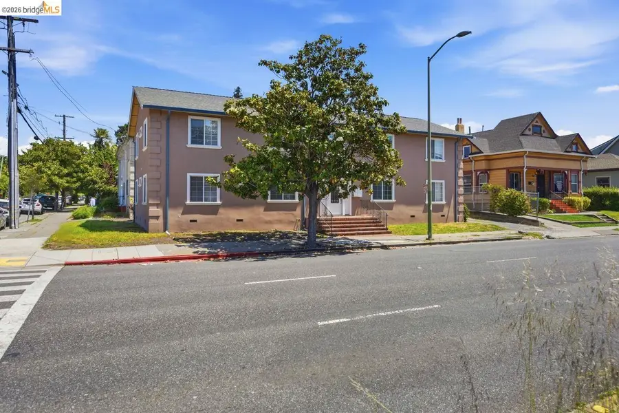 5936 Martin Luther King Jr Way, Oakland, CA 94609 - #3