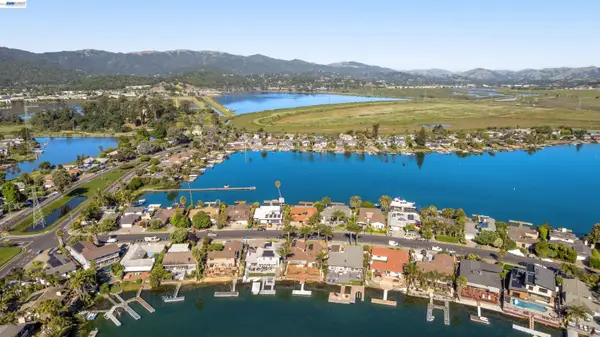 125 Caribe Isle, Novato, CA 94949