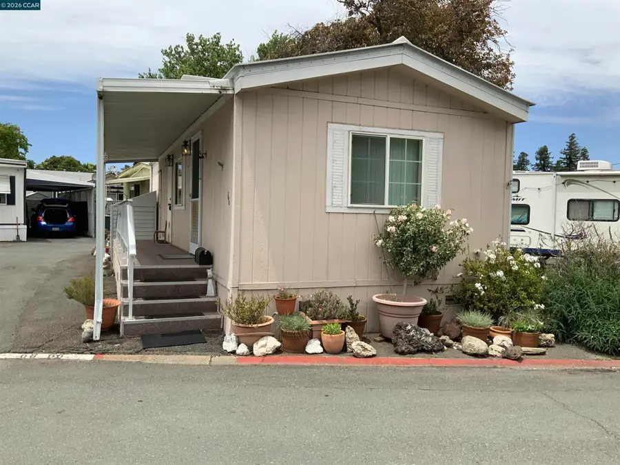 66 The Trees Dr., Concord, CA 94518 - #2