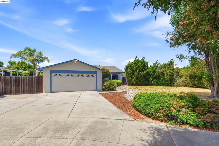 7601 Redbud Ct, Newark, CA 94560 - #3