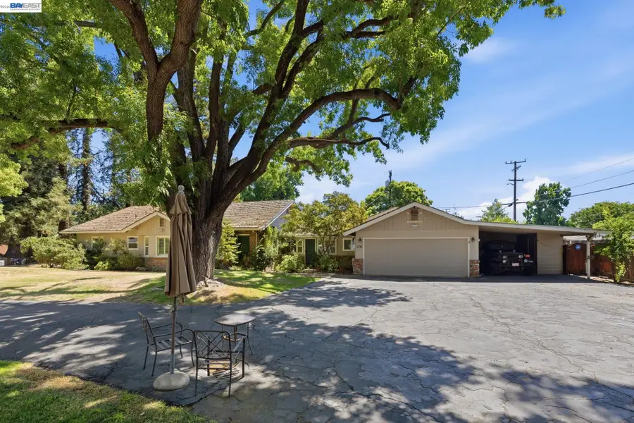 200 Greenwich Ln, Modesto, CA 95350 - #3