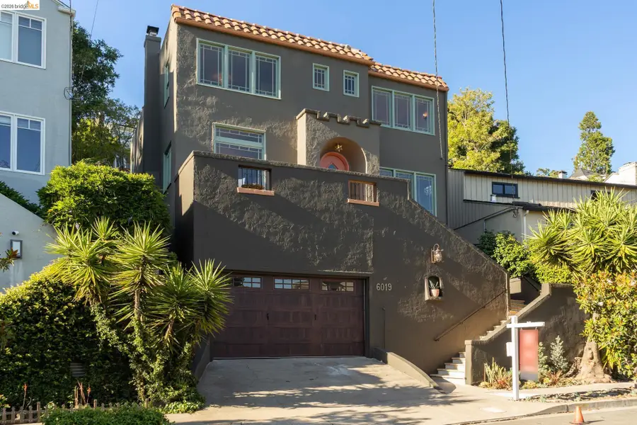 6019 Chabolyn Ter, Oakland, CA 94618 - #3