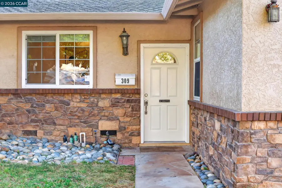 309 Anna Maria St, Livermore, CA 94550 - #2