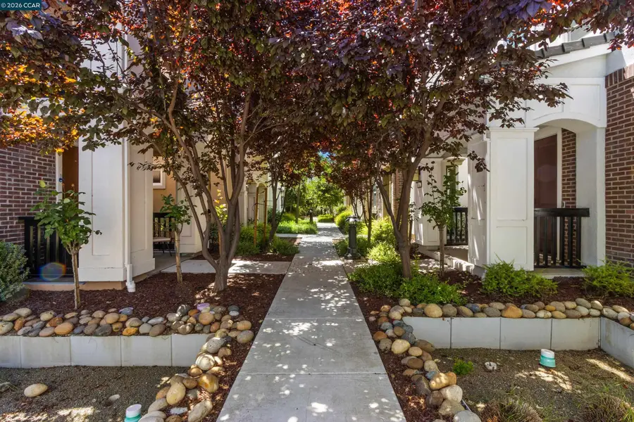 216 Ashton Way, Pleasant Hill, CA 94523 - #2