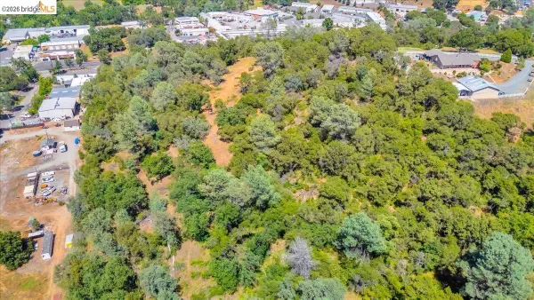 14275 Tuolumne Rd, Sonora, CA 95370