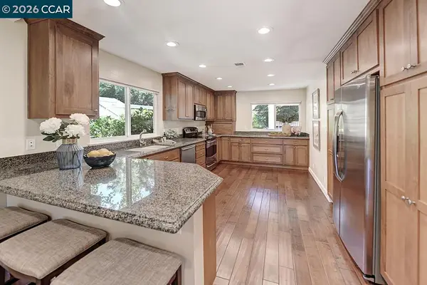 2055 Cactus Ct #6, Walnut Creek, CA 94595