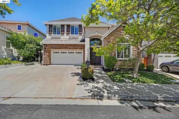 4855 Piper Glen Ter, Dublin, CA 94568