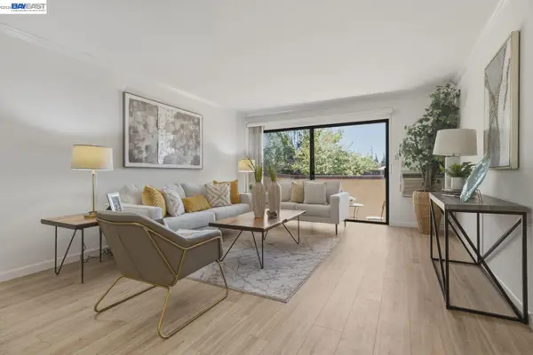 3300 Wolcott Cmn #113, Fremont, CA 94538