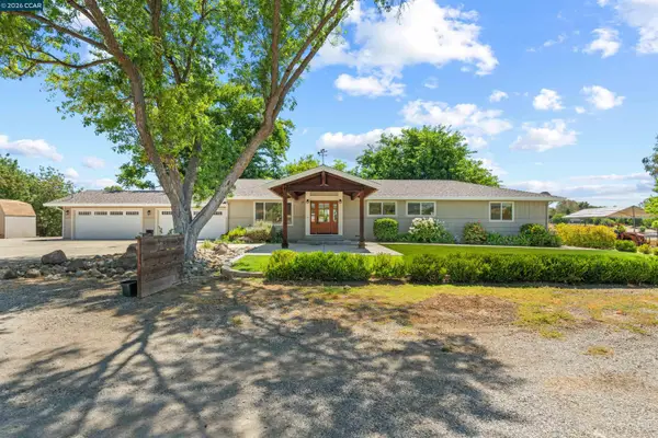 7408 Junebug Lane, Vacaville, CA 95688