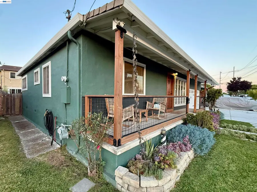 22570 Thelma St, Hayward, CA 94541 - #3