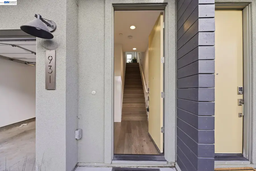 931 Edy Ln, Oakland, CA 94607 - #2