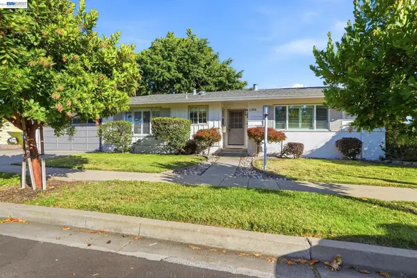 2394 Tahiti St, Hayward, CA 94545