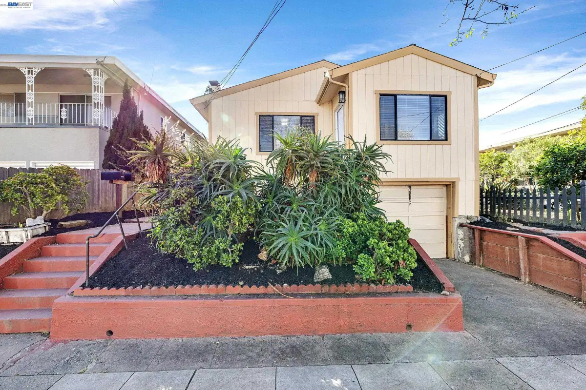 3626 Midvale Ave, Oakland, CA 94602 - #1
