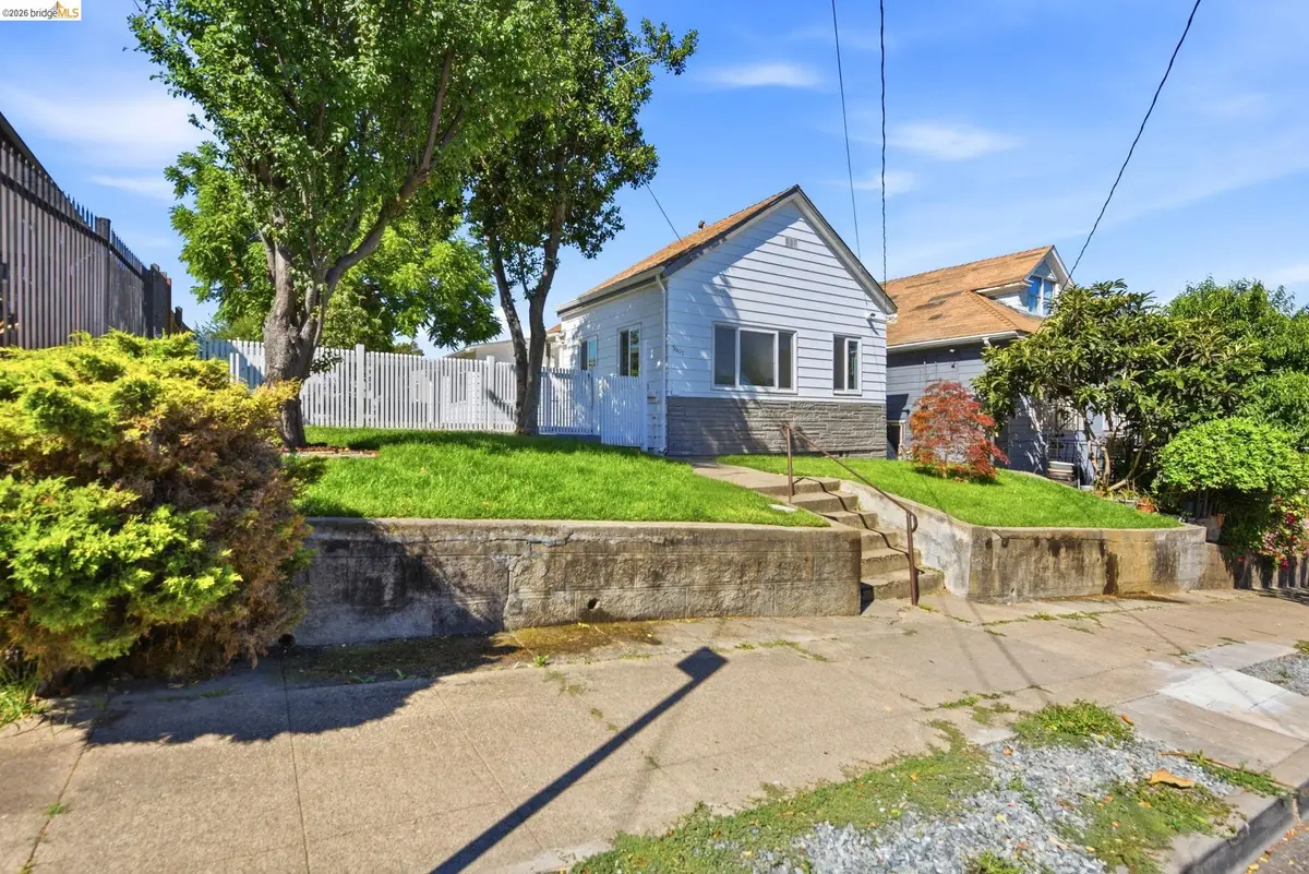 3007 Bona St, Oakland, CA 94601 - #1