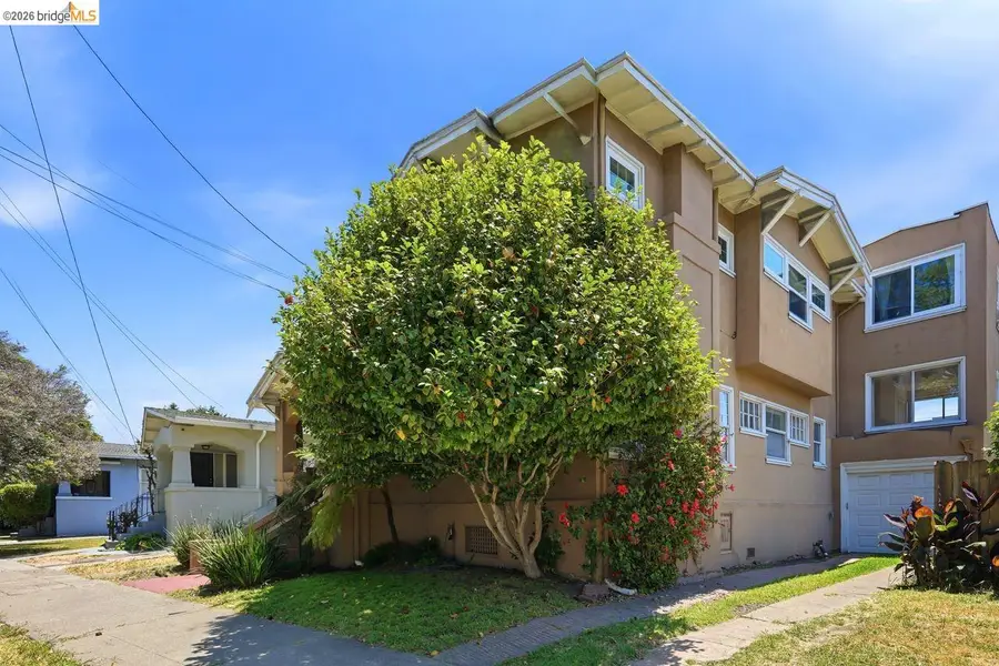 1045 Stanford Ave #2, Oakland, CA 94608 - #3