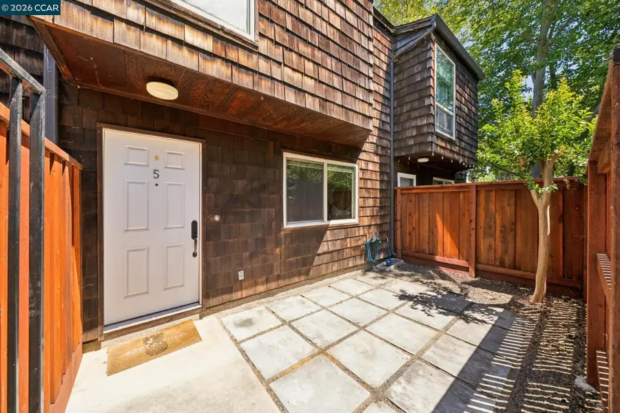 225 Mayhew Way #5, Walnut Creek, CA 94597 - #2
