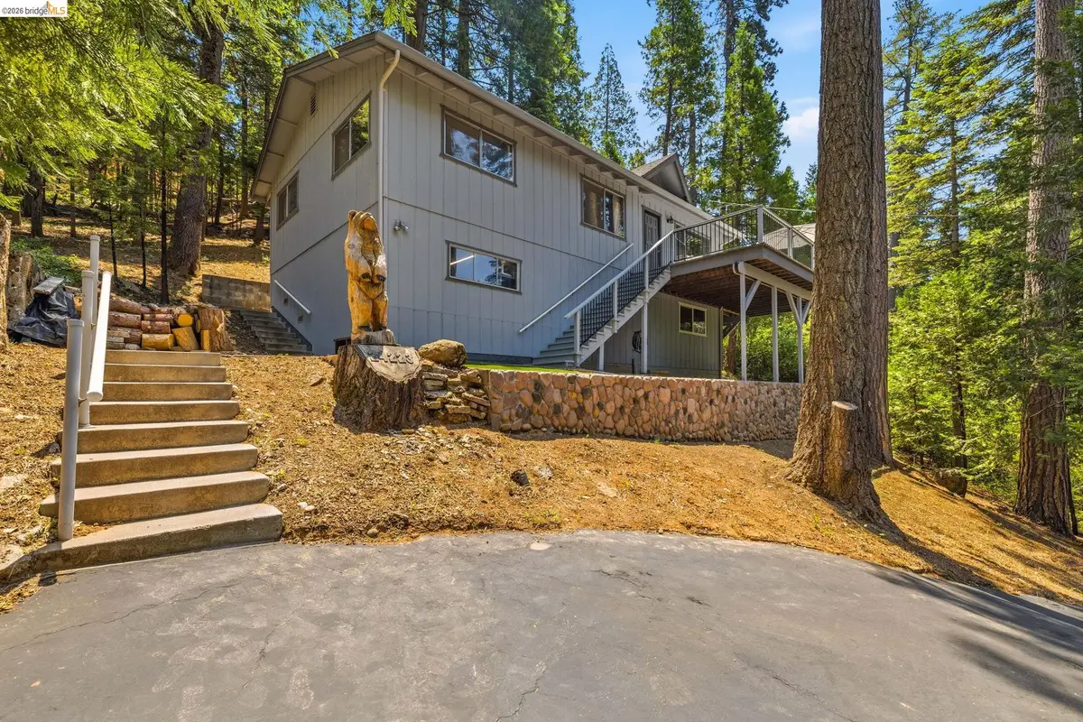24223 Kalanu Pl, Mi Wuk Village, CA 95346 - #1