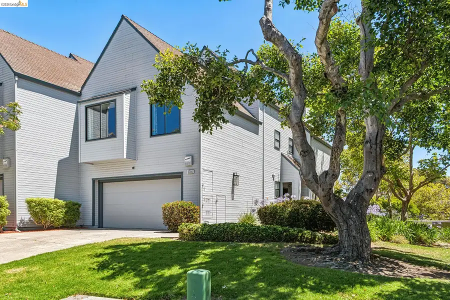 3300 Southridge Dr, Richmond, CA 94806 - #3