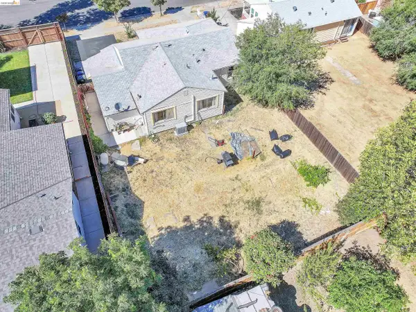 93 Atherton Ave, Pittsburg, CA 94565