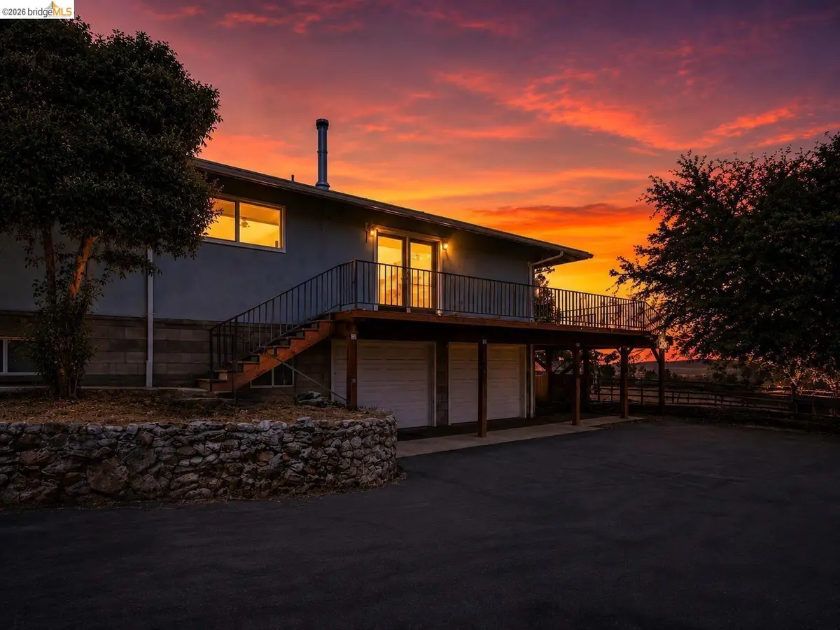 1841 Hoko Ct, Copperopolis, CA 95228 - #1