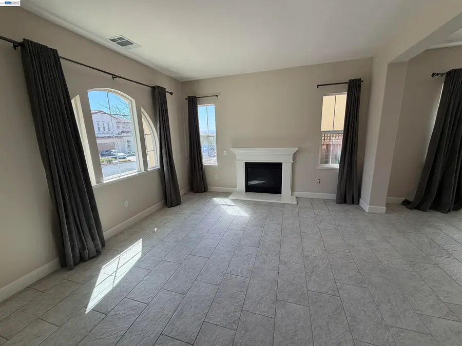 1695 N Terracina Dr, Dublin, CA 94568 - #3