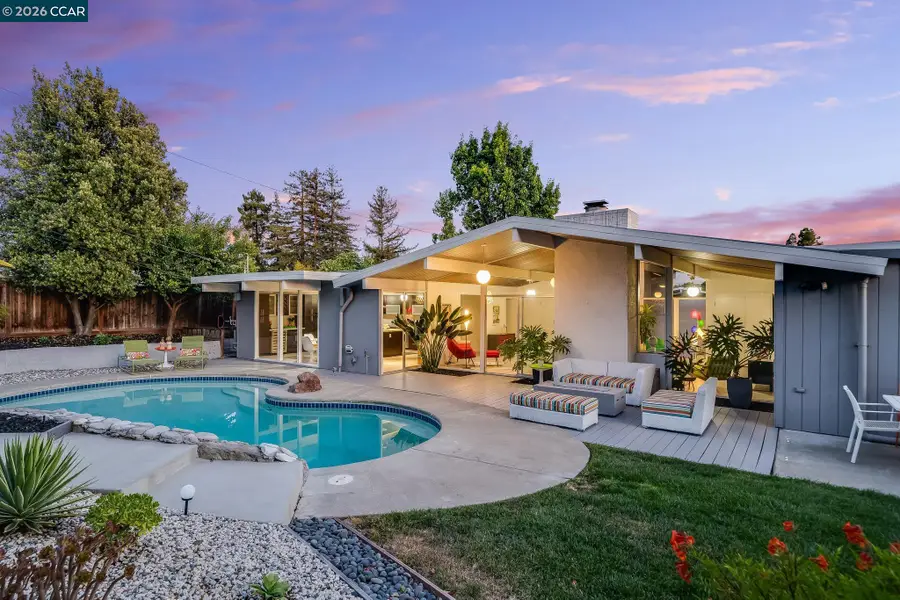 3707 Merridan Dr, Concord, CA 94518 - #2