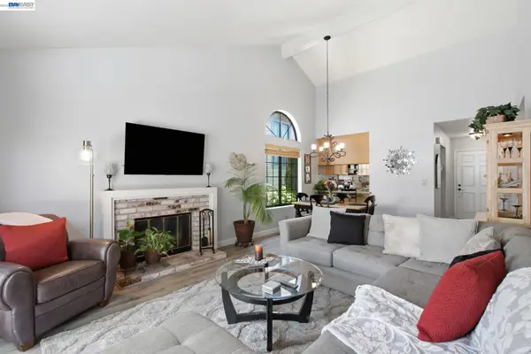1896 Brixton Ct, San Jose, CA 95132