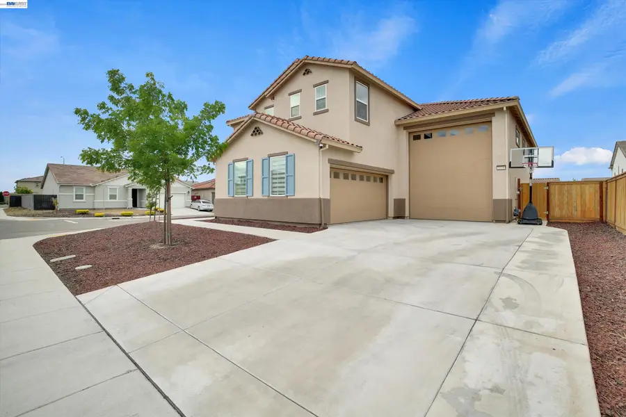 2775 Pink Muhly Dr, Manteca, CA 95337 - #2
