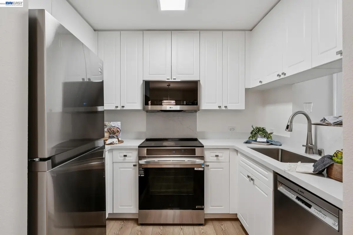 1315 Alma Ave #211, Walnut Creek, CA 94596 - #1